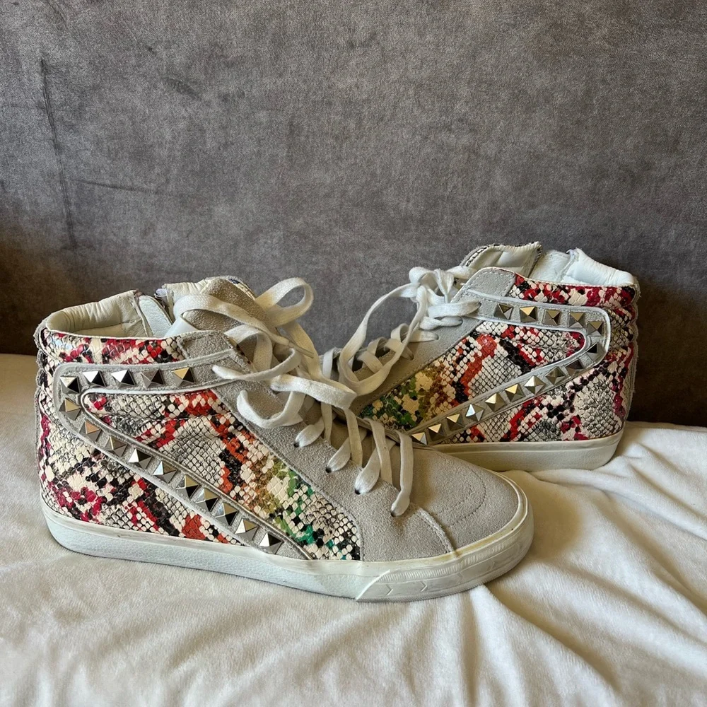 Colorful Snake Print High-Top Sneakers